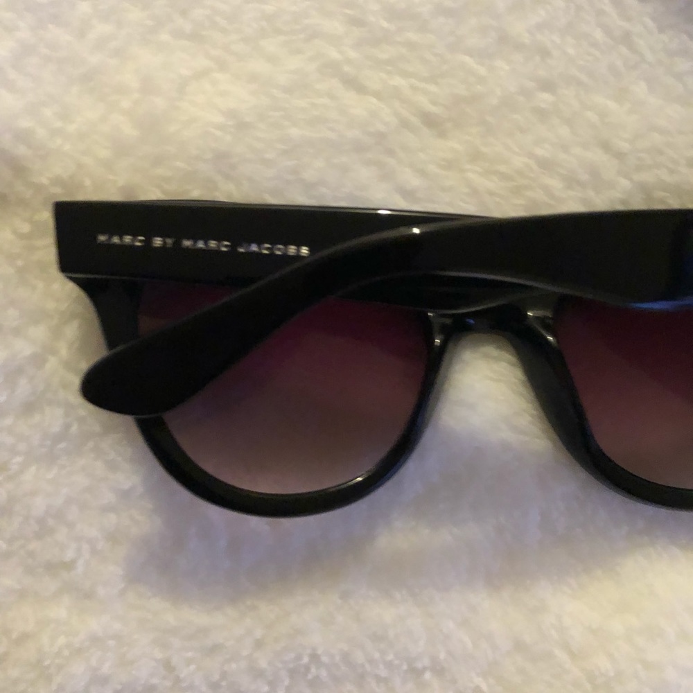 March Jacobs sunglasses